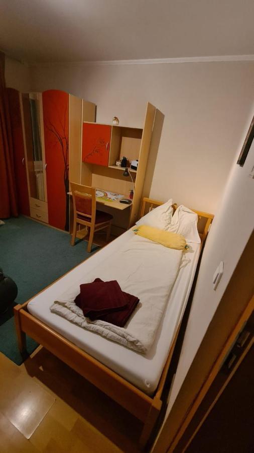Ferienwohnung Korneuburg Bei Wien -1 Extérieur photo